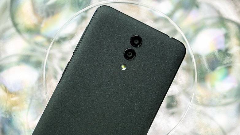 AndroidPIT alcatel 1x camera detail