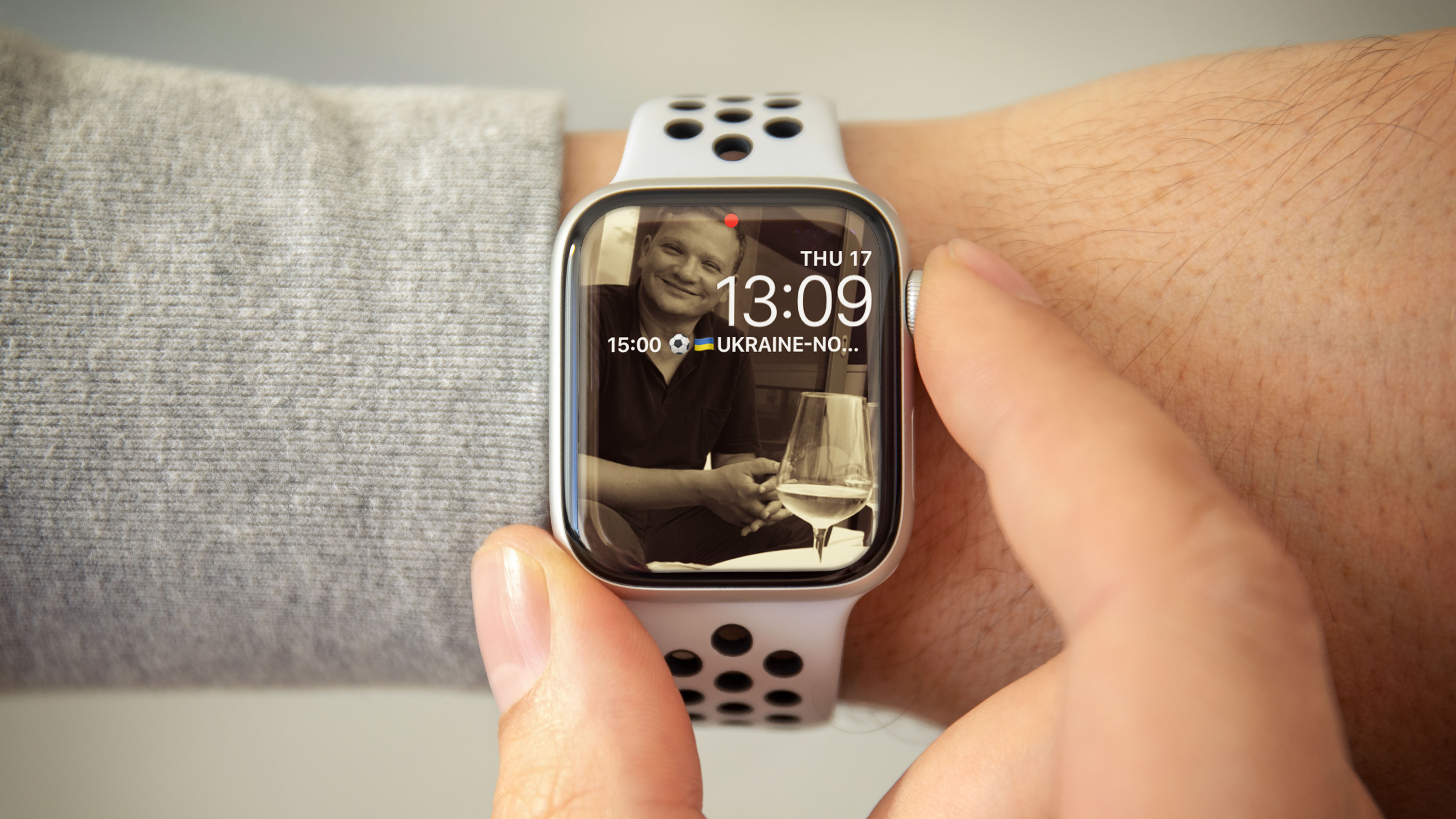 apple watch 7 touch id