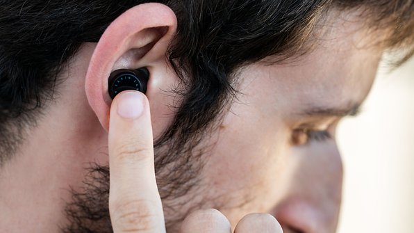 Earin M-2 true wireless earphones are almost perfect | NextPit