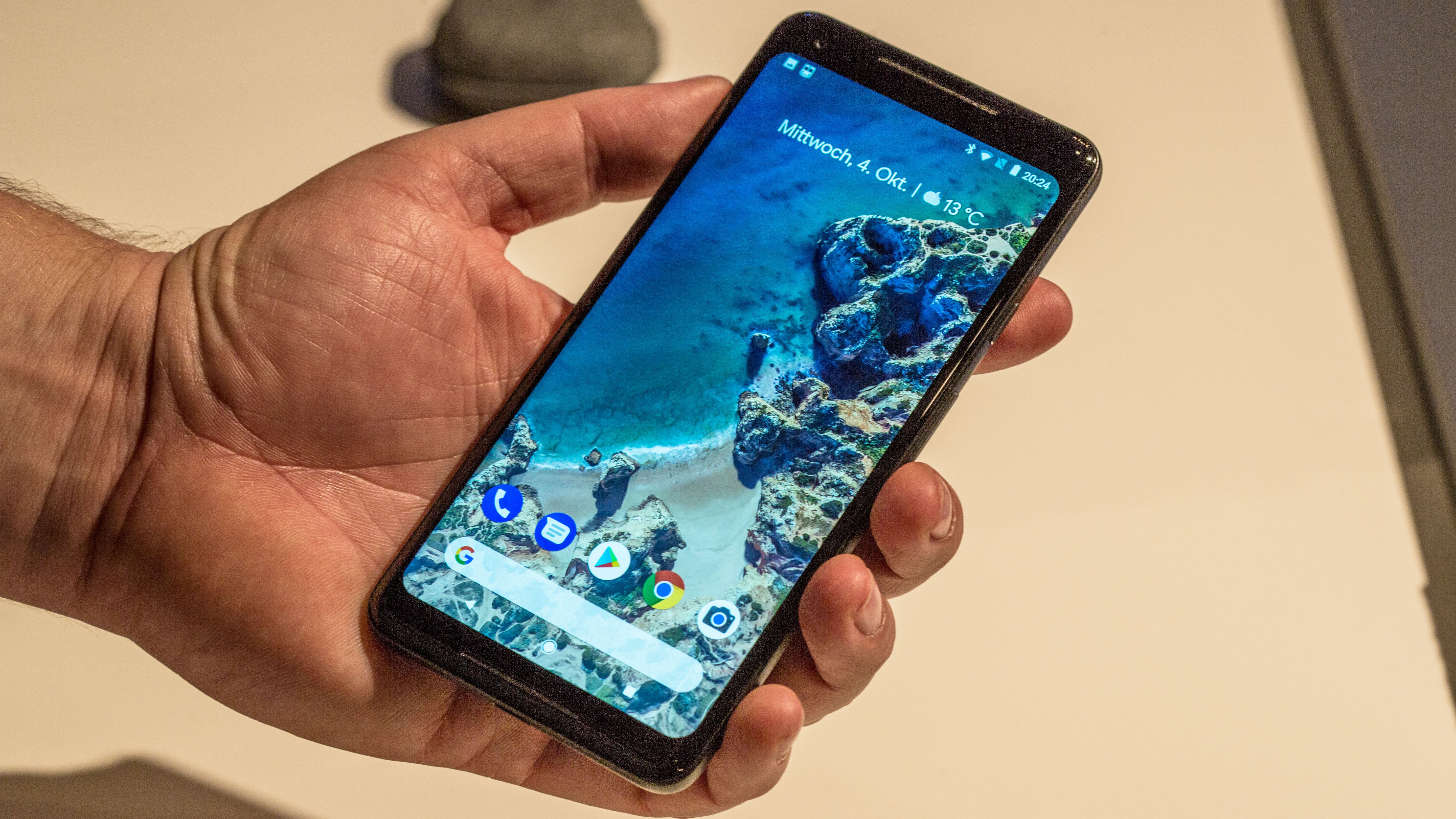 Пиксель 2. Pixel 2 Дата выхода. 2 Пиксель 6. Google Pixel 2xl не работает дисплей kak mojno zaiti v telefon.