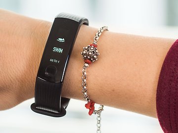 Kein Fitnesstracker, keine Versicherung? Nicht mit mir!