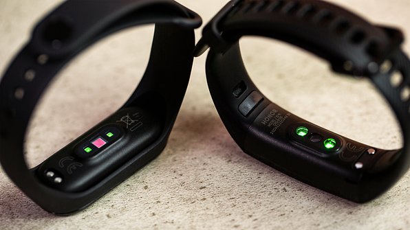 huawei band 4 pro vs xiaomi mi band 5