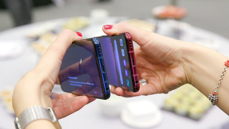 AndroidPIT lg g8 bottom 43ar
