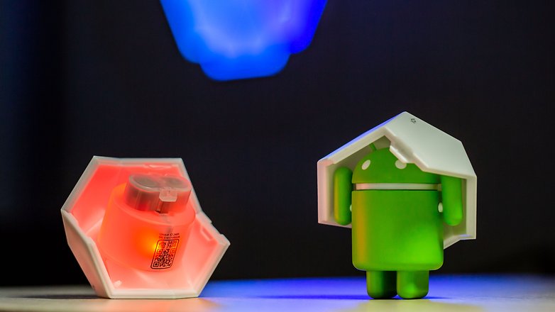 AndroidPIT nanoleaf remote insides