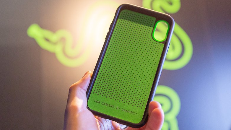 AndroidPIT razer iphone case 01