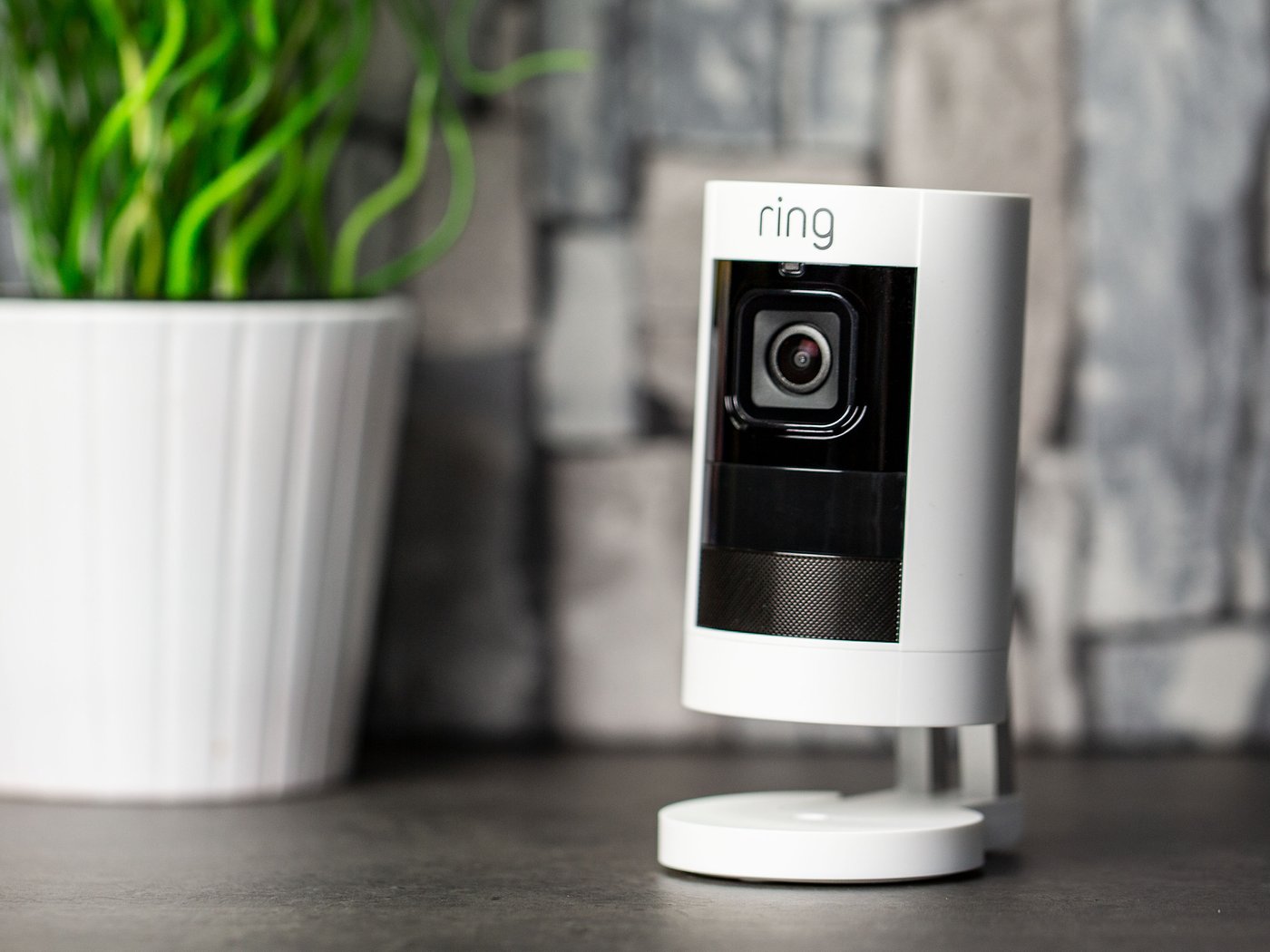 Ring's Stick Up Cam Battery is a smart home security star | nextpit