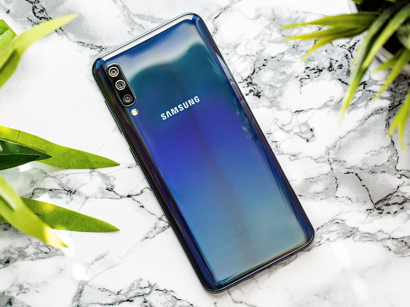 Samsung Galaxy A50 review: a convincing mid-ranger with room for  improvement | NextPit