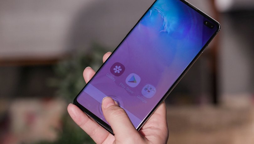 Samsung: beware of unofficial display protectors for the Galaxy S10