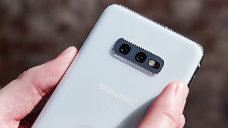 galaxy s10e camera review