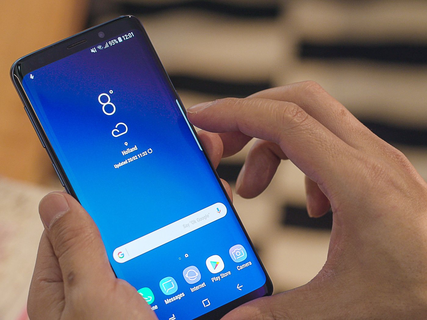 Samsung Galaxy S9 and S9 videos Hands on the new flagships