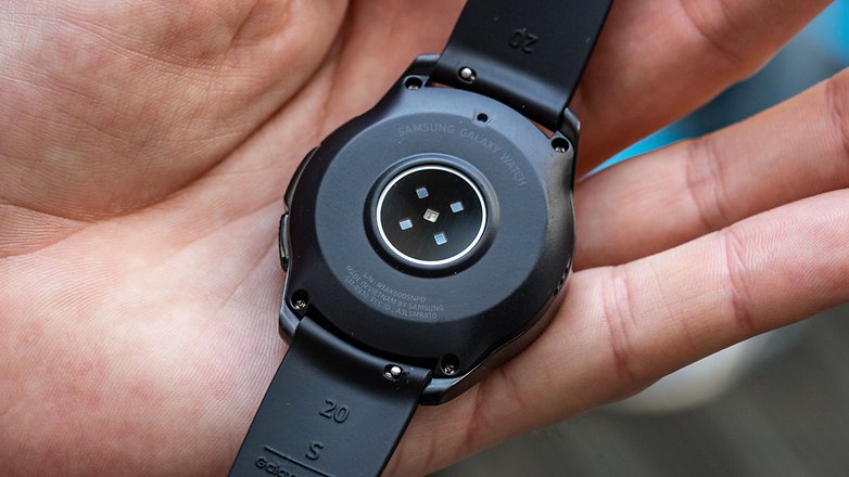 AndroidPIT samsung galaxy watch 42 back