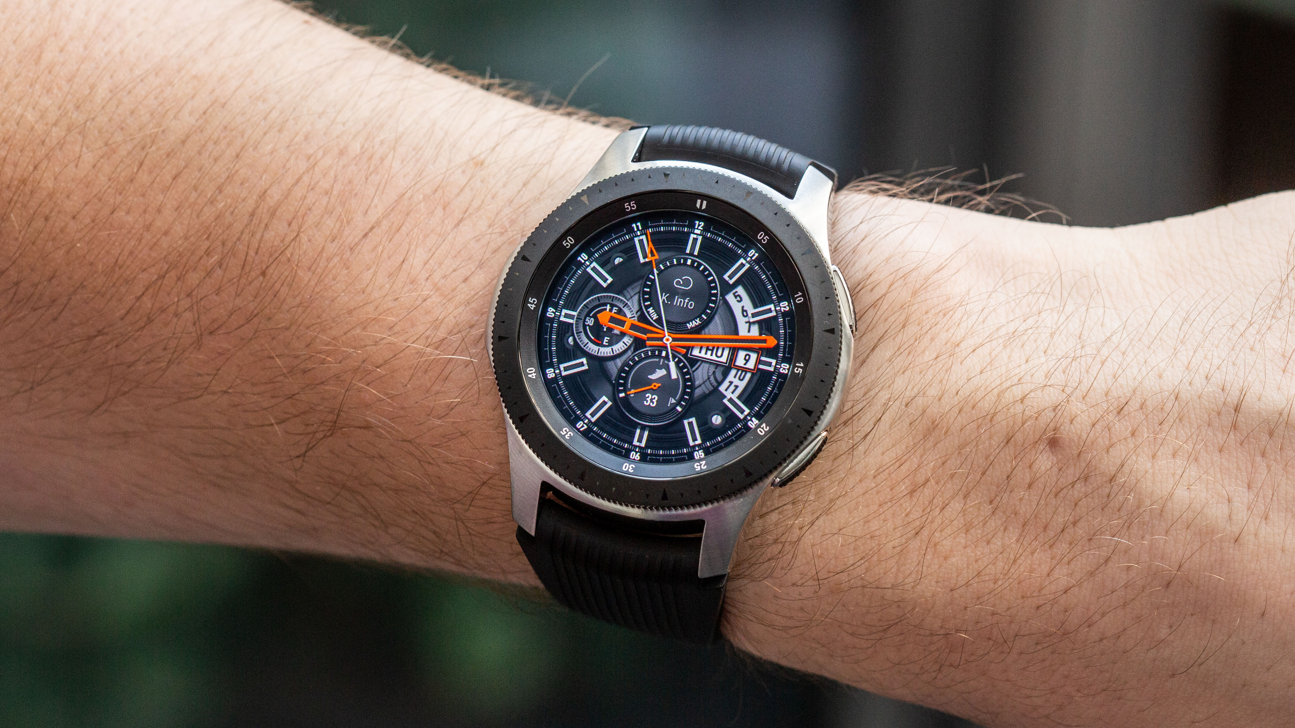 Samsung Galaxy Watch im Test: Aus gut wird per   fekt