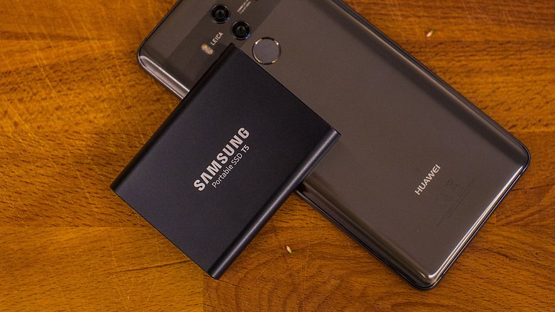 samsung portable ssd t5 with phone