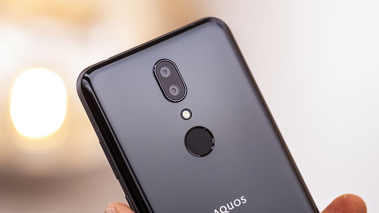 Détails de la caméra AndroidPIT Sharp C20