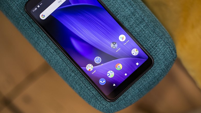 AndroidPIT Sharp C20 Chin