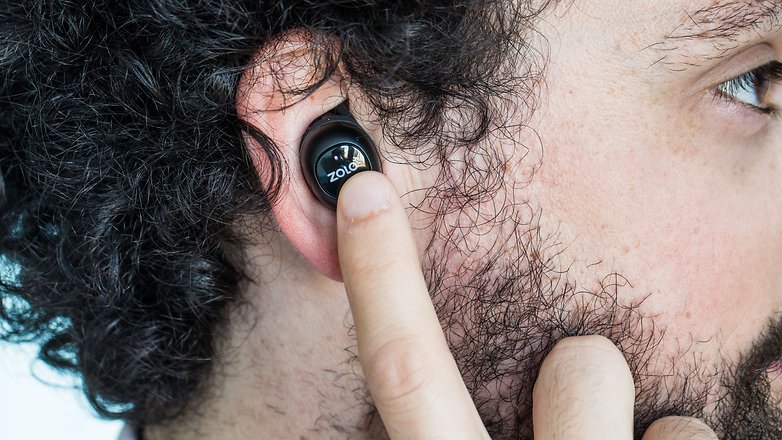 AndroidPIT zolo liberty earbuds button