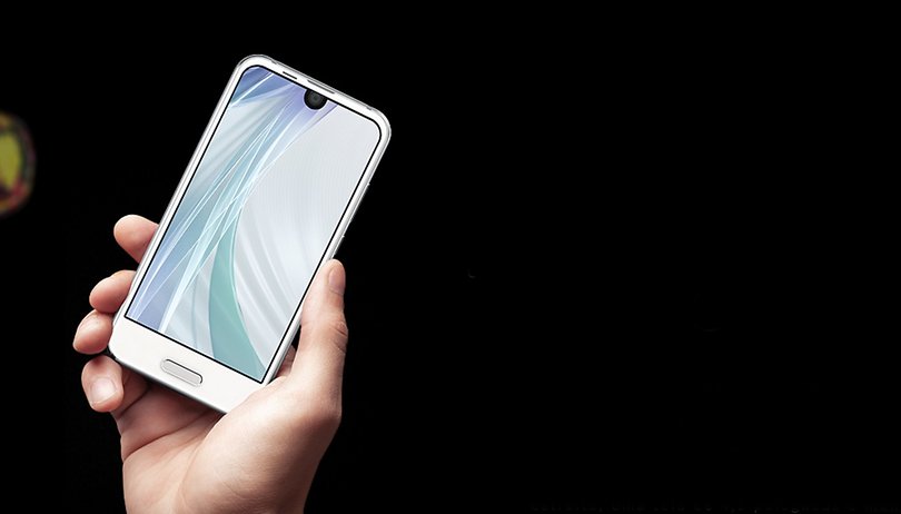 Aquos R Compact é o smartphone da Sharp de tela infinita e menor
