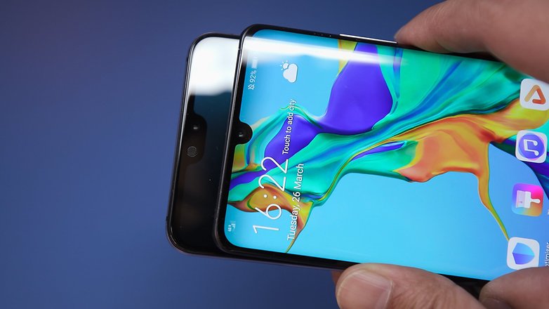 AndroidPIT huawei p30 pro front camera l3tg7