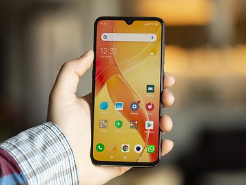 The Xiaomi Mi 9 smokes the competition in AnTuTu