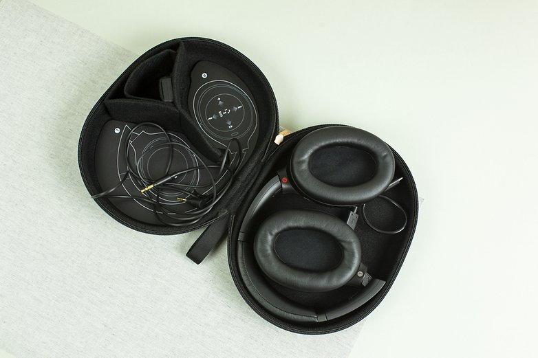 Sony WH 1000X M3 04