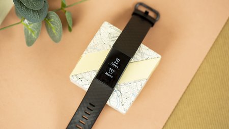 fitbit charge 3 not holding charge