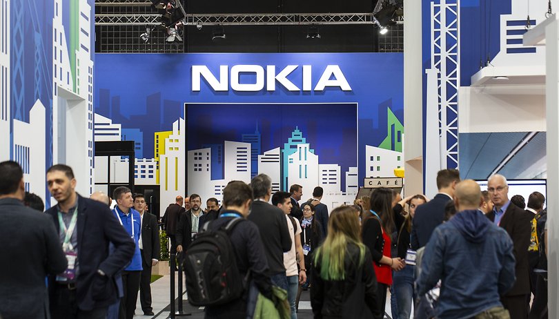 Arriva il primo smartphone Nokia con foro e fotocamera da 48 MP