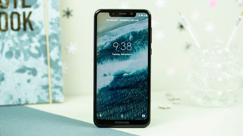 motorola one 04