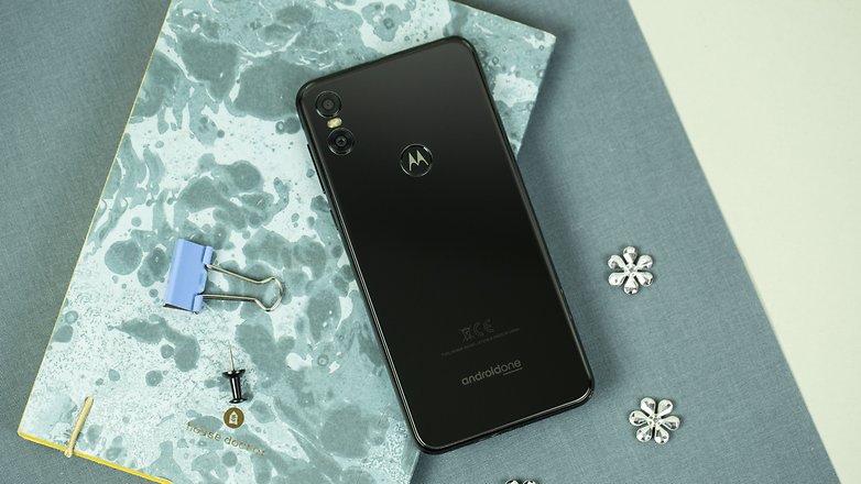 motorola one 07