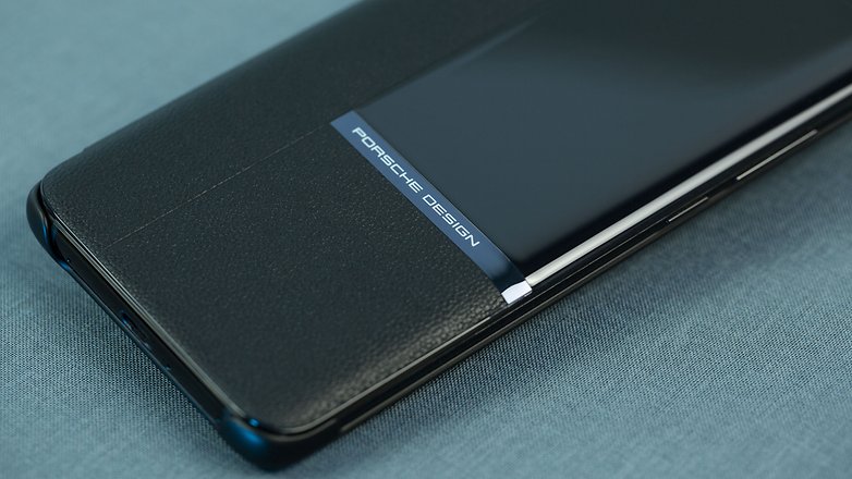 porsche design huawei 02