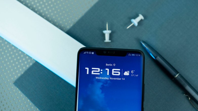 porsche design huawei 06