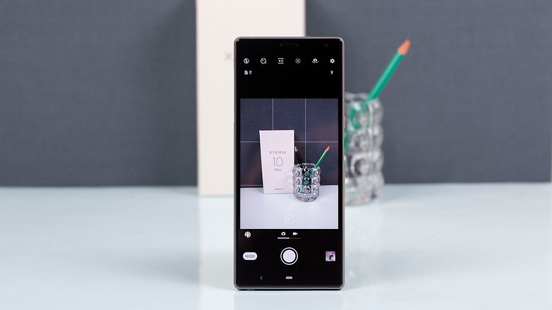 sony xperia 10 plus 07