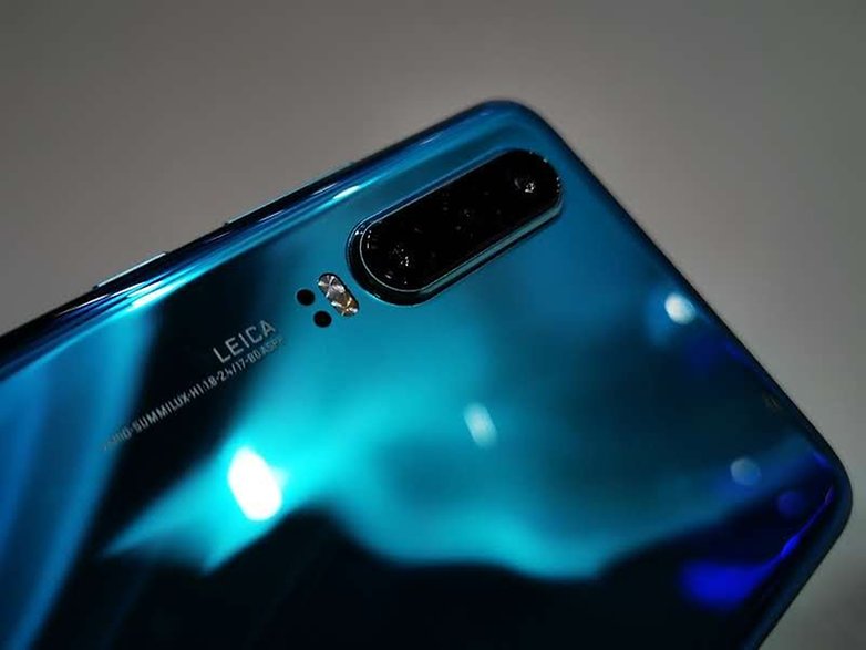 Hands On With The Huawei P30: Sometimes Less Really Is More 