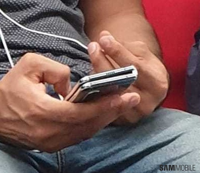 galaxy fold leak image 2