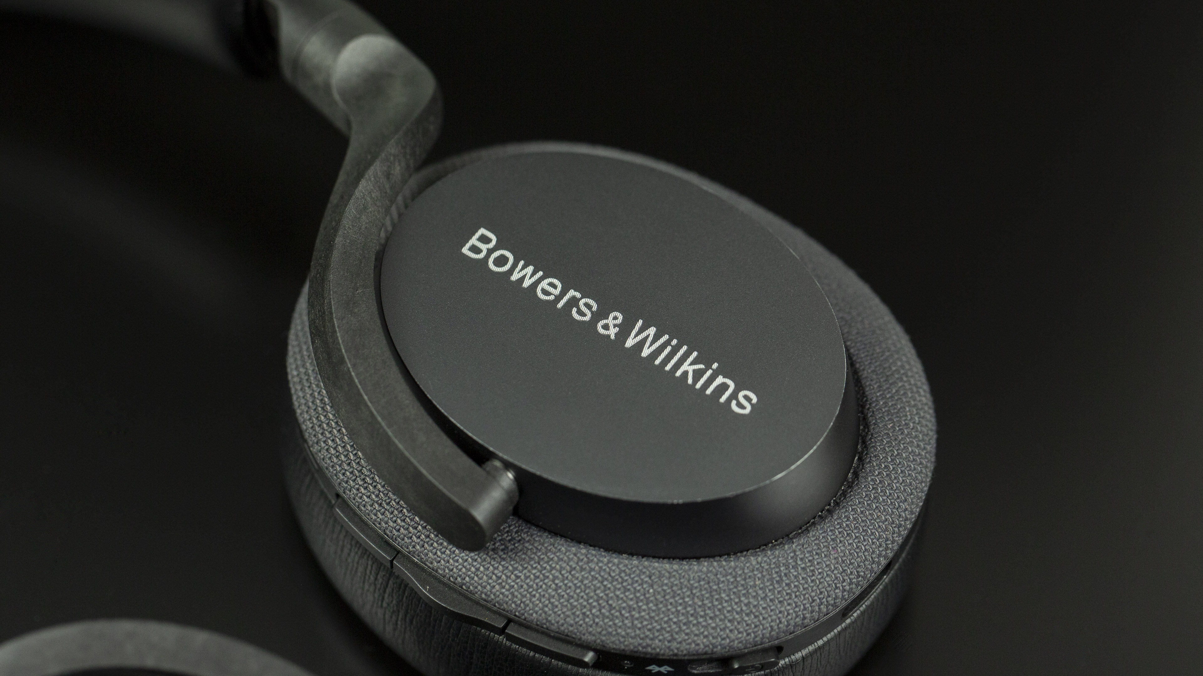 Bowers & Wilkins PX5 review: classy on-ear wireless headphones ...