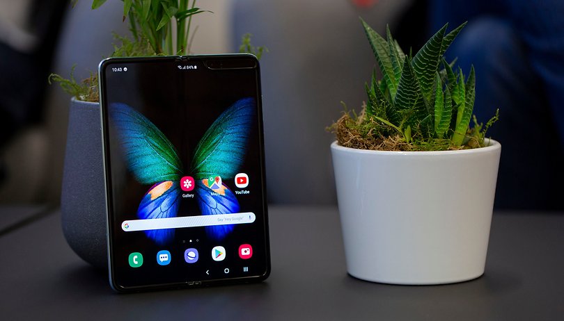 A day with the Samsung Galaxy Fold: a stunning smartphone!