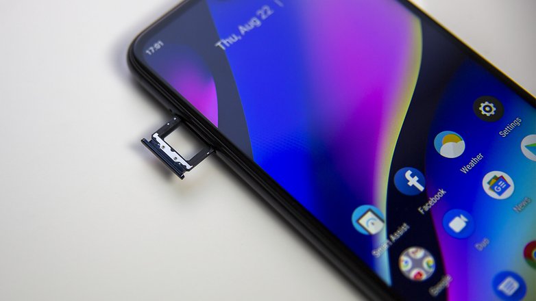 AndroidPIT Wiko View 3 SIM Tray