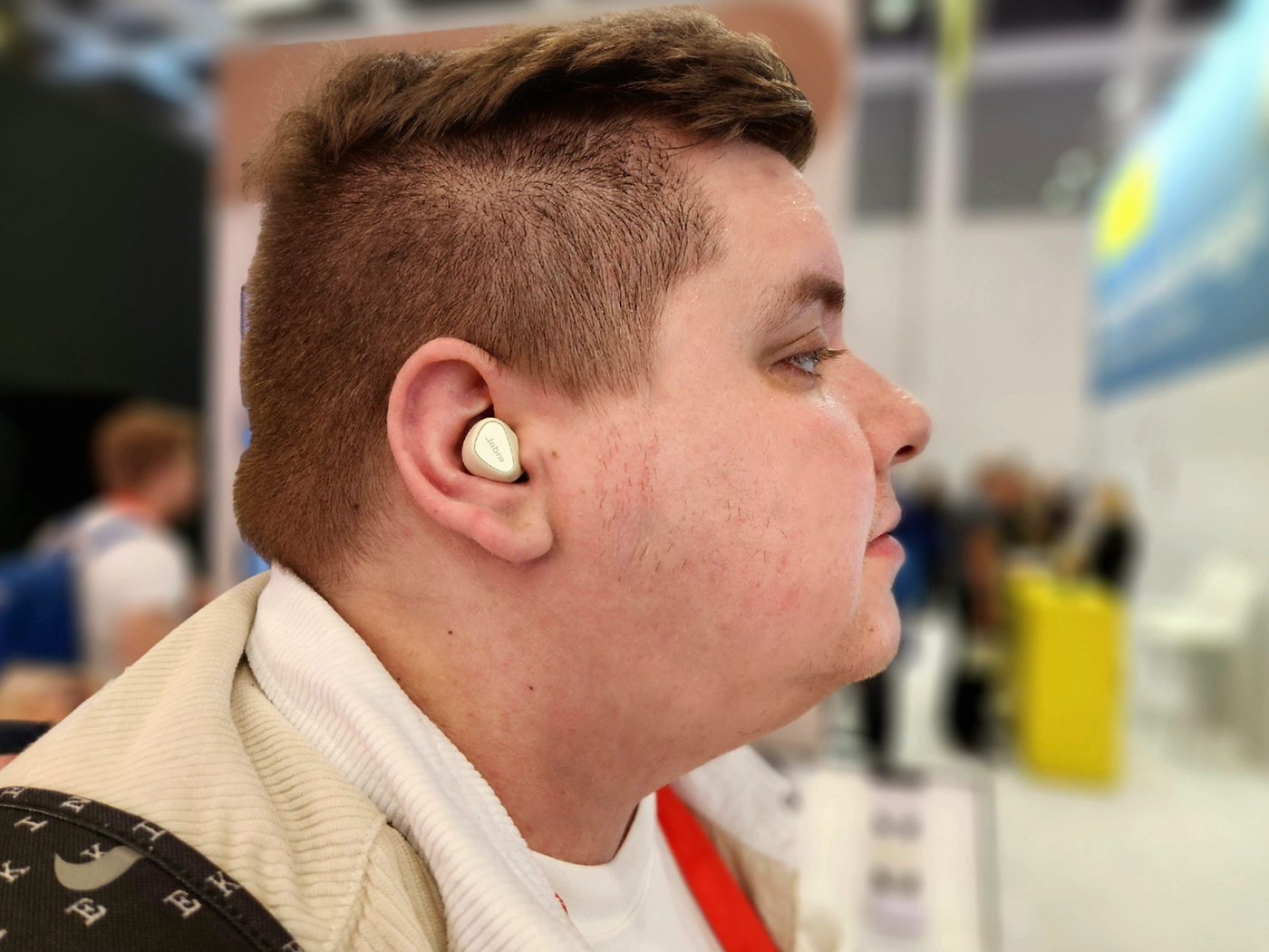 Jabra Elite 5 hands-on: The hybrid ANC of these headphones