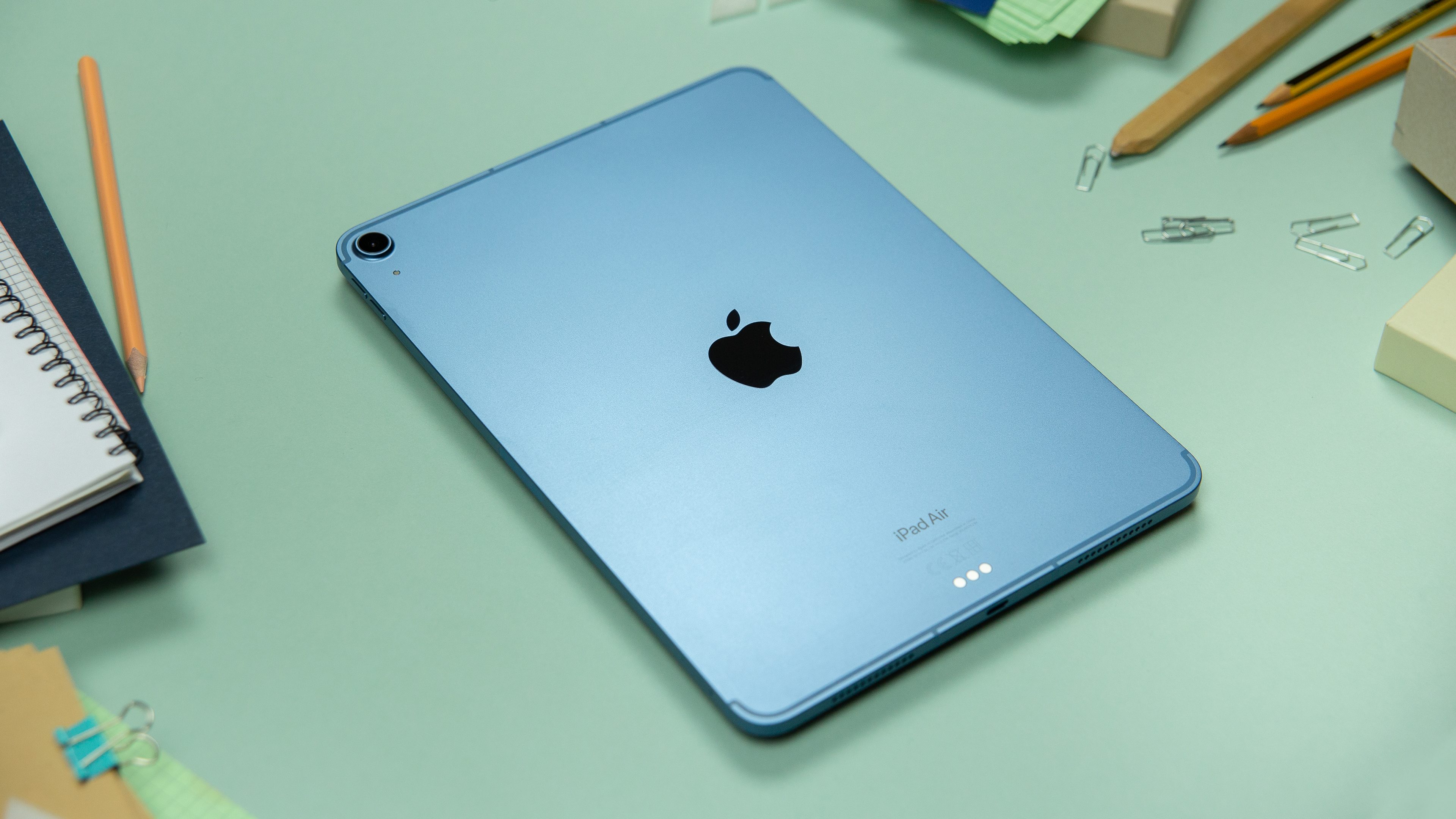 Rumeurs • Apple lancerait un nouvel iPad Air avec une taille d'écran de 12,9