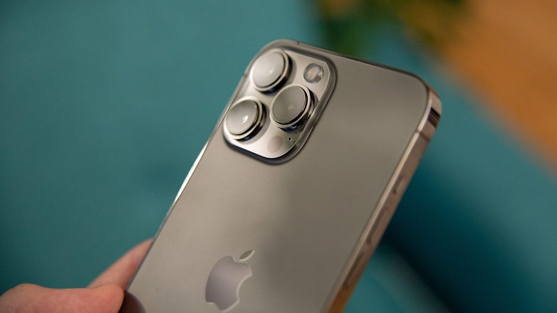 NextPit Apple iPhone 13 Pro Max Camera Module