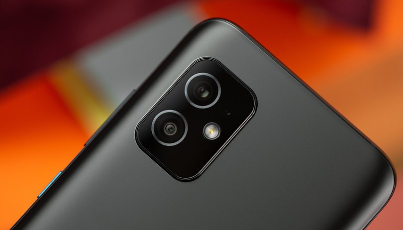 Asus Zenfone 8 et Zenfone 8 Flip officiels: Des flagships plus mesurés