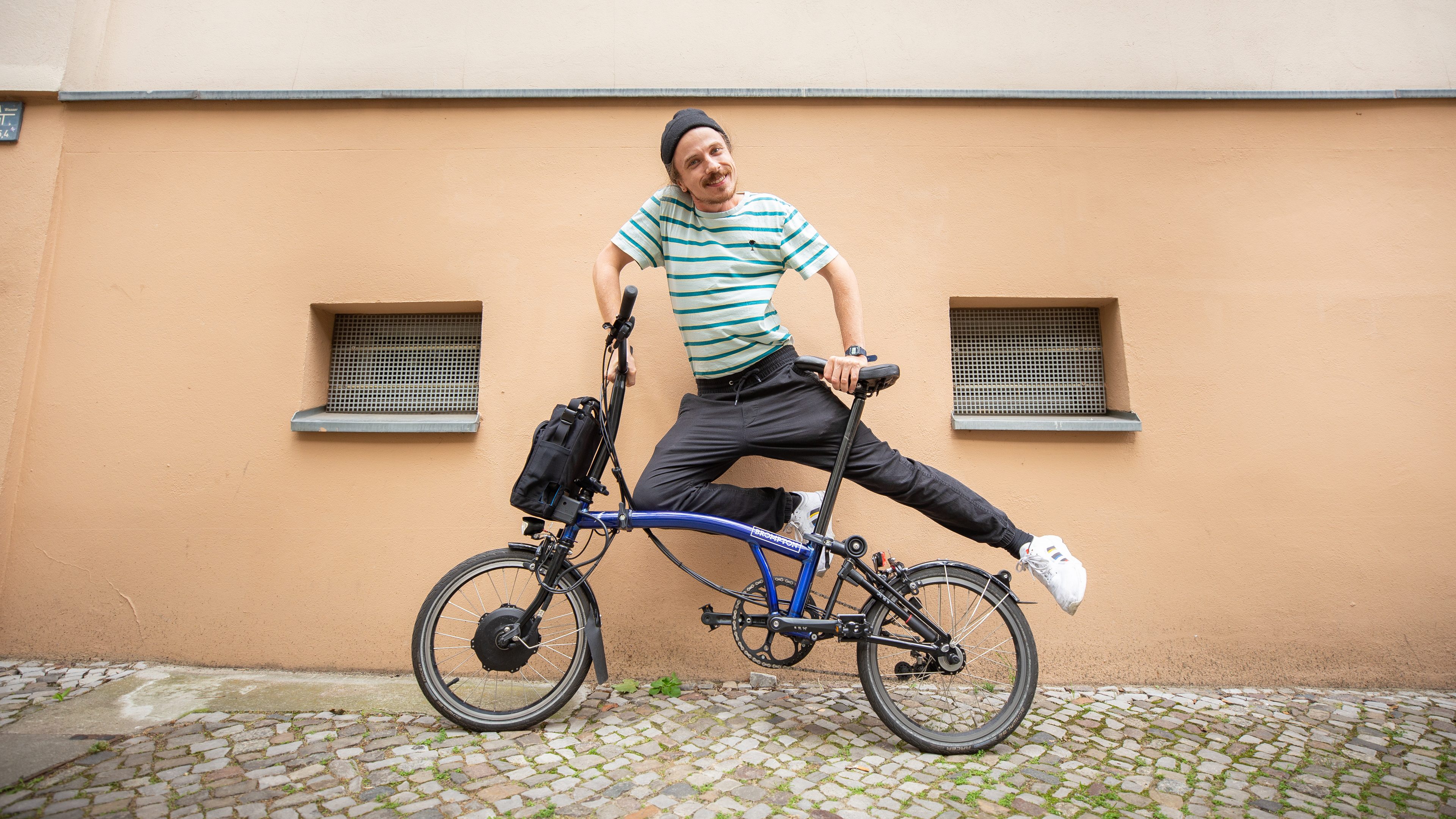 Brompton folding electric discount bike