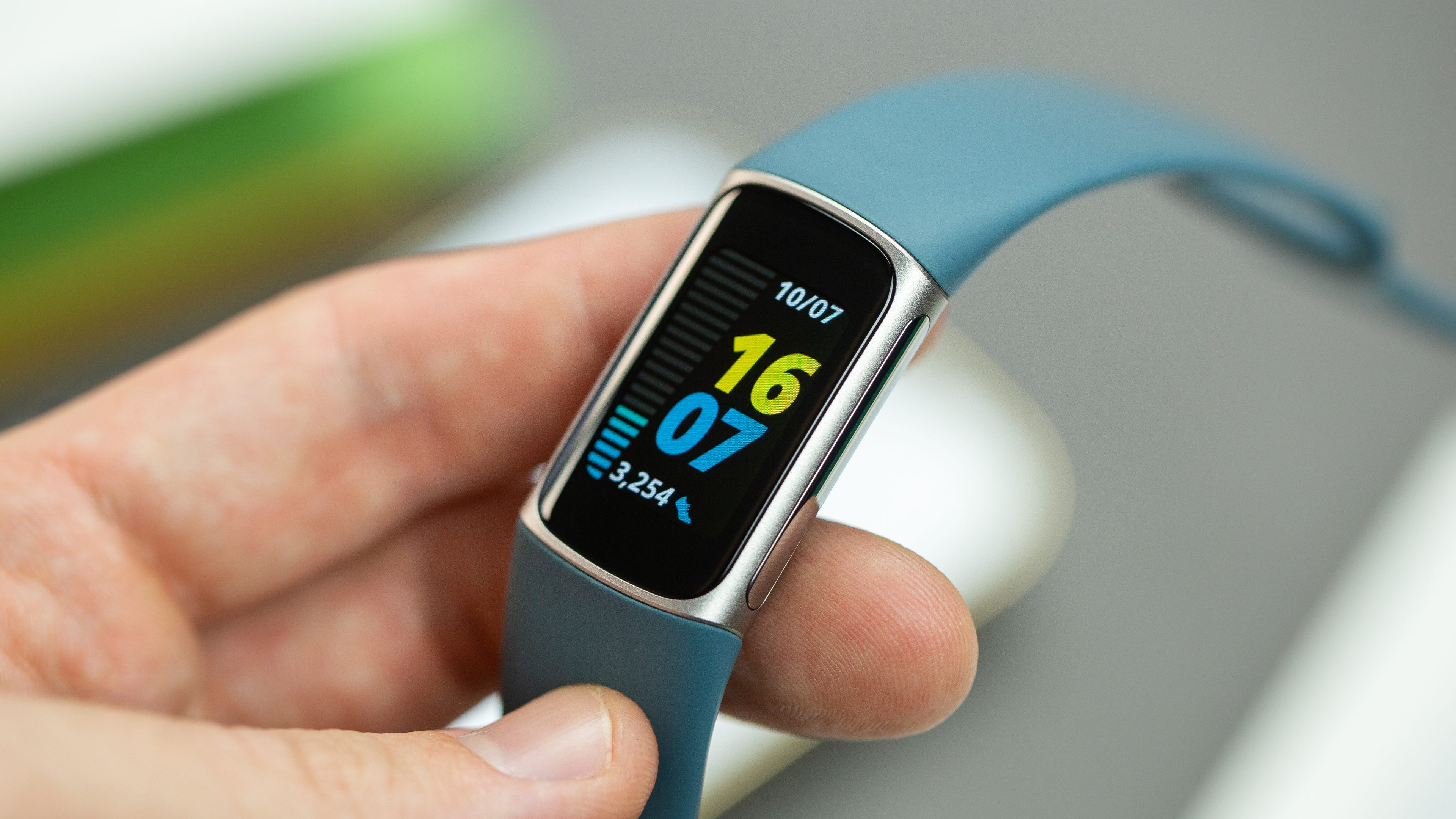 Fitbit Charge 5 In-Depth Review: 9 New Things to Know 