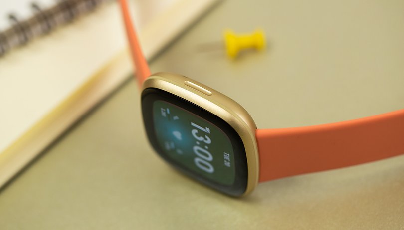 Fitbit은 Versa 4, Sense 2에 좋아하는 기능을 다시 가져옵니다.