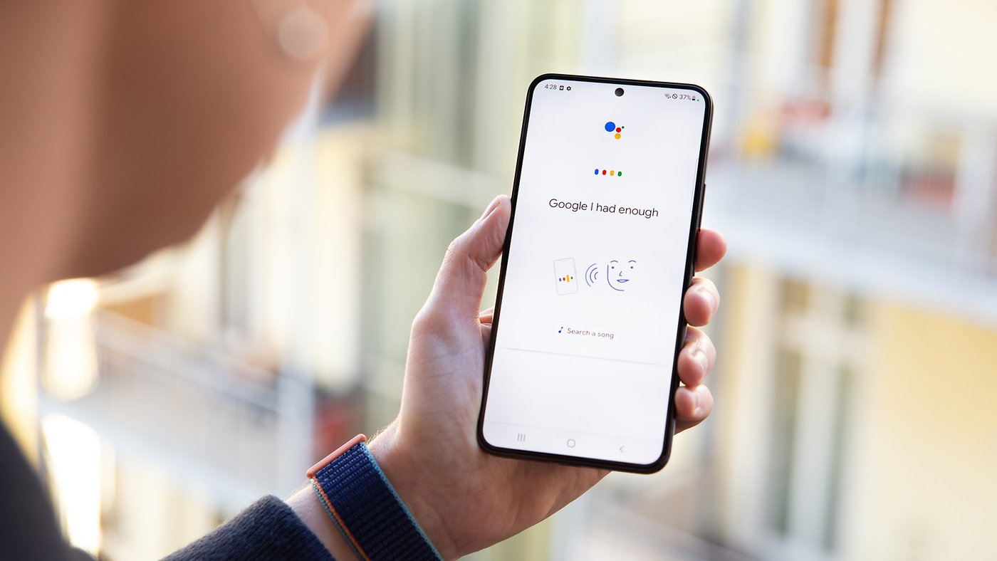 Google Assistant on your phone