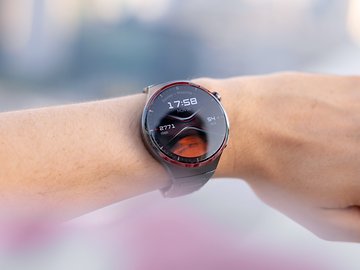 Test de la Huawei Watch 4 Pro Space Edition: Une smartwatch d'un autre genre