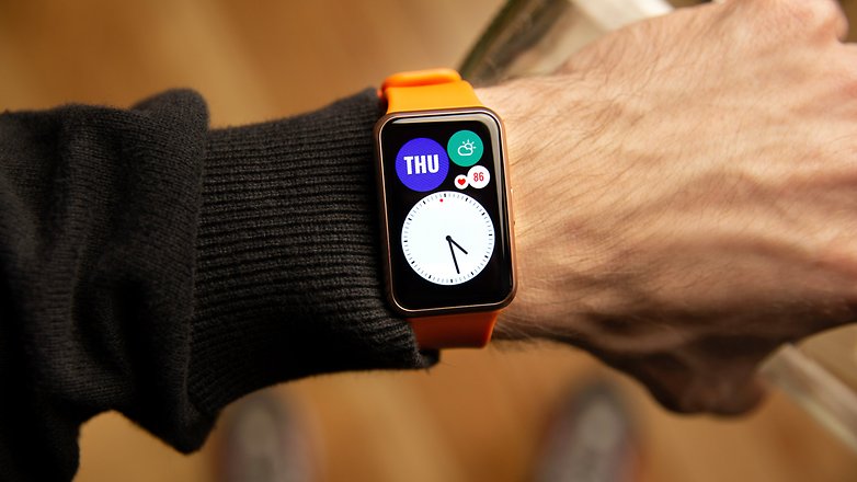 NextPit Huawei Watch Fit time
