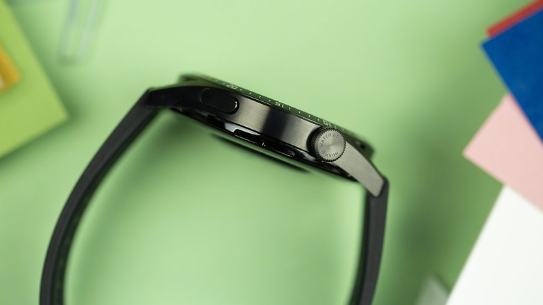 NextPit Huawei Watch GT 3 Side Watch