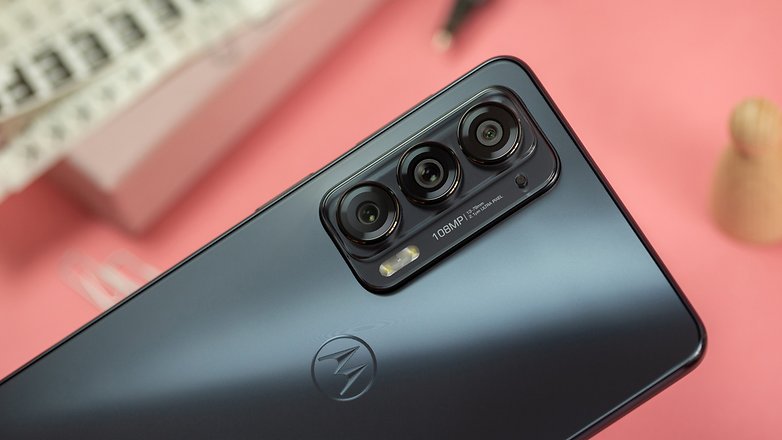 NextPit Motorola Edge 20 camera