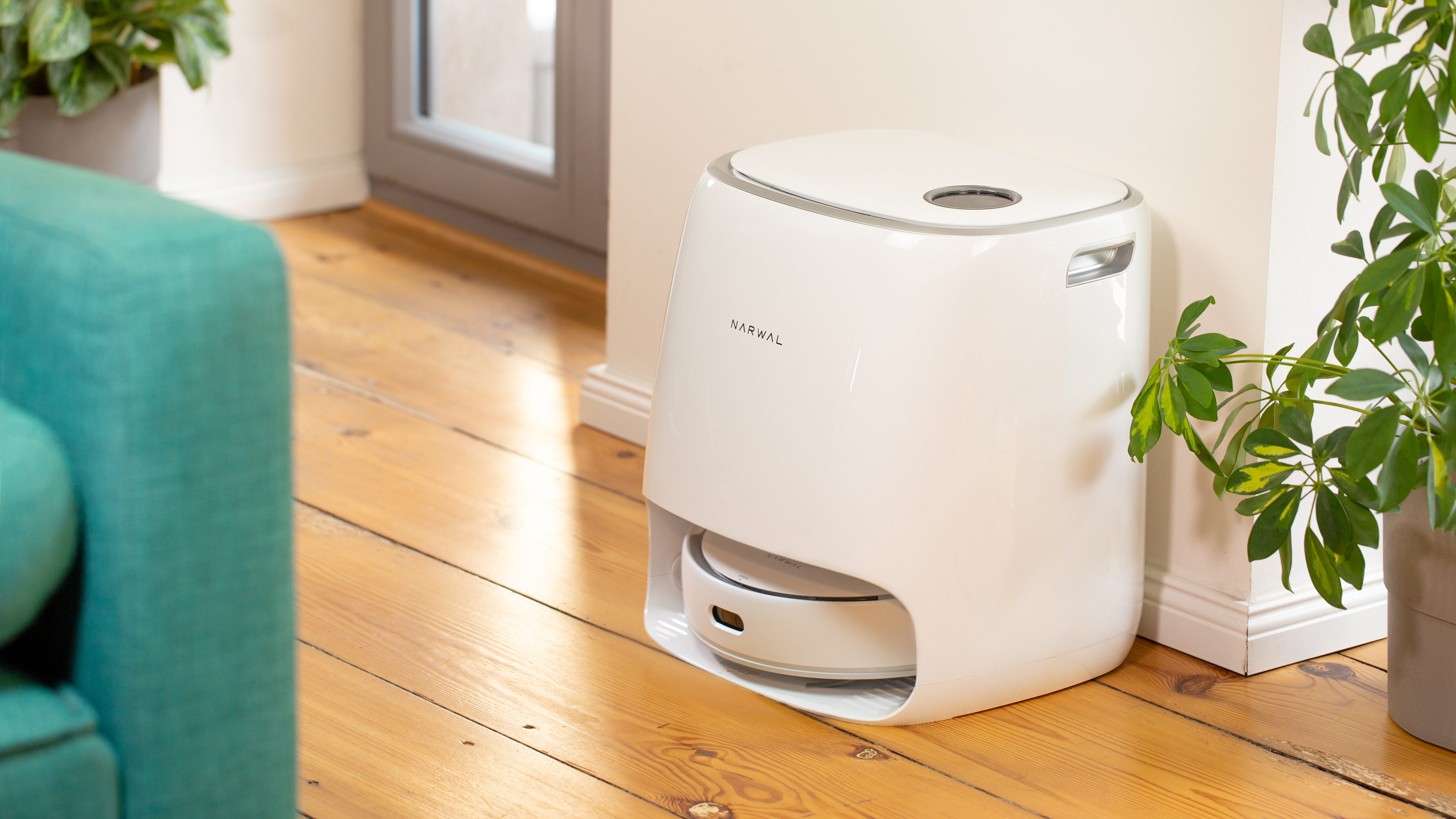 Narwal offers the top-of-the-line Freo Robot Vacuum