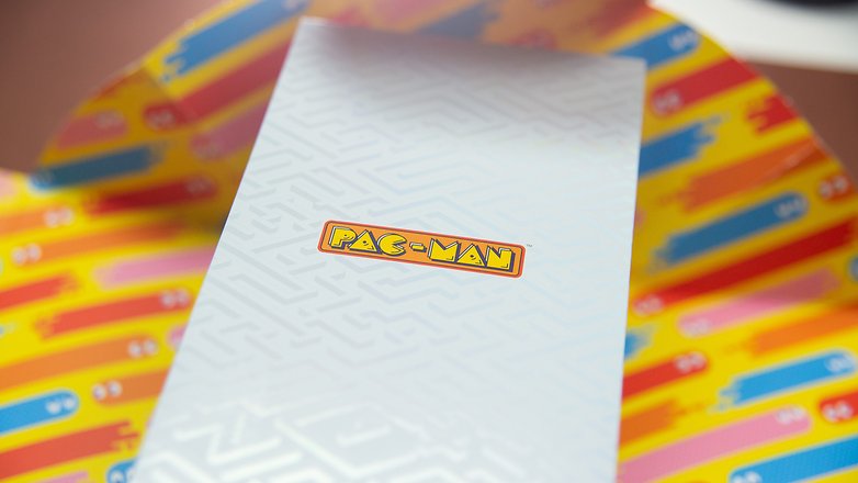 NextPit OnePlus Nord Pacman Edition box inside